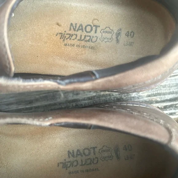 NAOT EVIDENCE VINTAGE FOG LIGHT BROWN LEATHER SLIP RESISTANT SHOES 40/ 7.5
